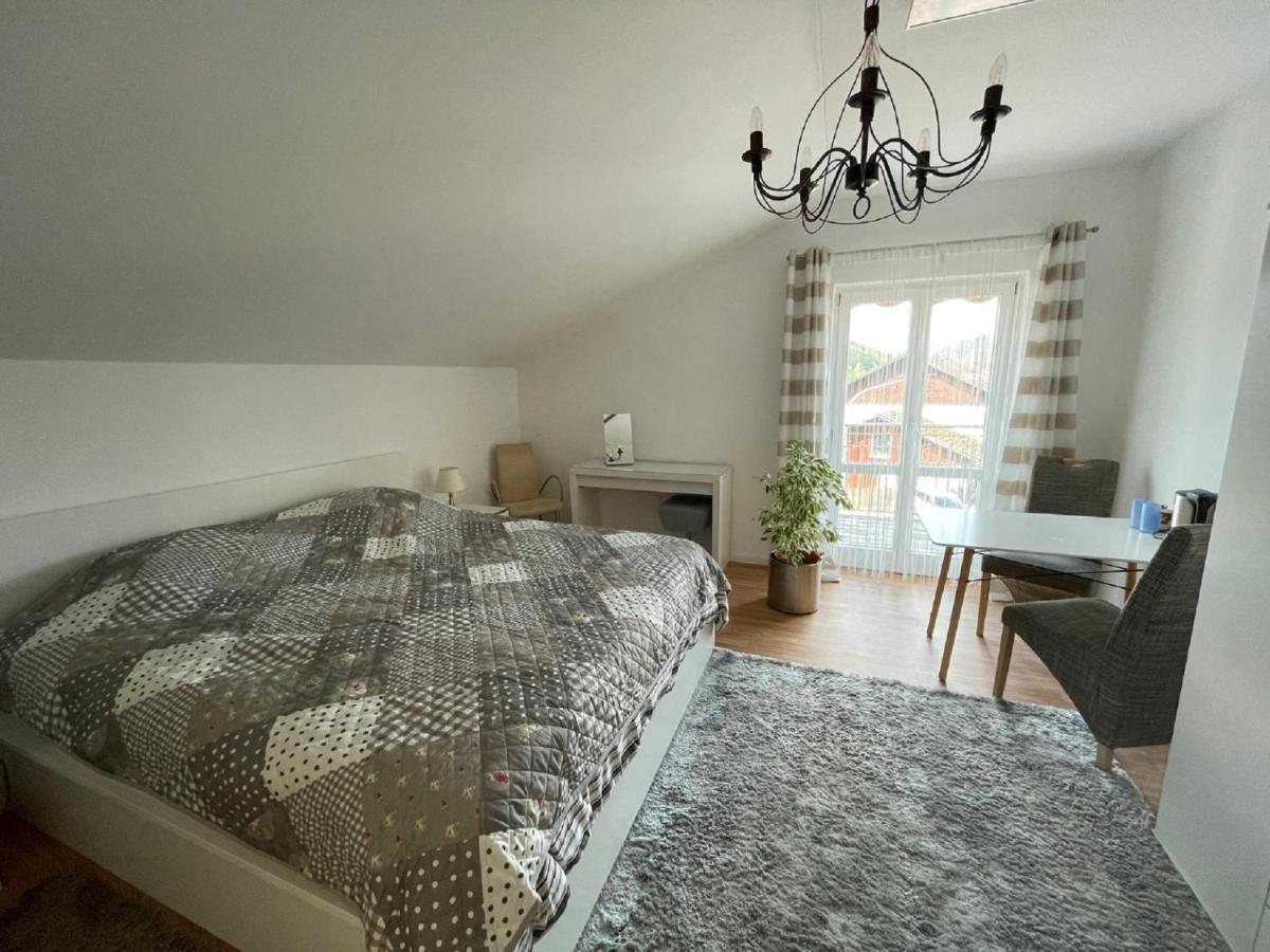 Ferienwohnung Und Zimmer "Do Is Schee" Blaibach Exteriör bild